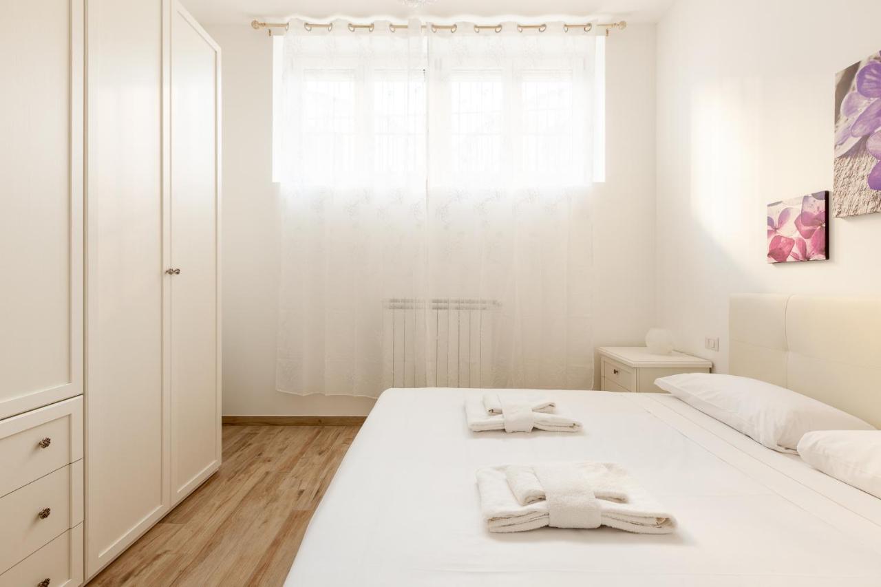 New Loft Close To Porta Vittoria - A.C. - Wifi Милан Экстерьер фото